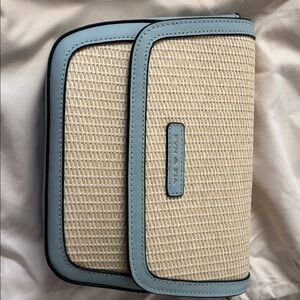 Fyn and Fia Amelia Stylish Blue and Beige Crossbody Bag